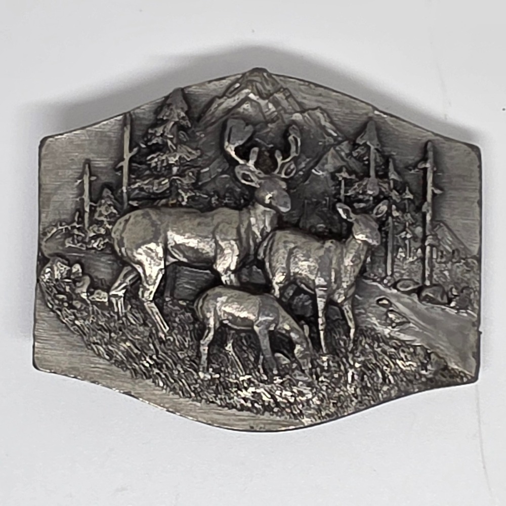 Siskiyou Buckle Co. Vintage 1989 Deer Family Belt Buckle Wildlife Nature Scene